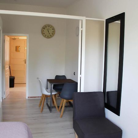 Residence Les Caraibes Serignan Bagian luar foto