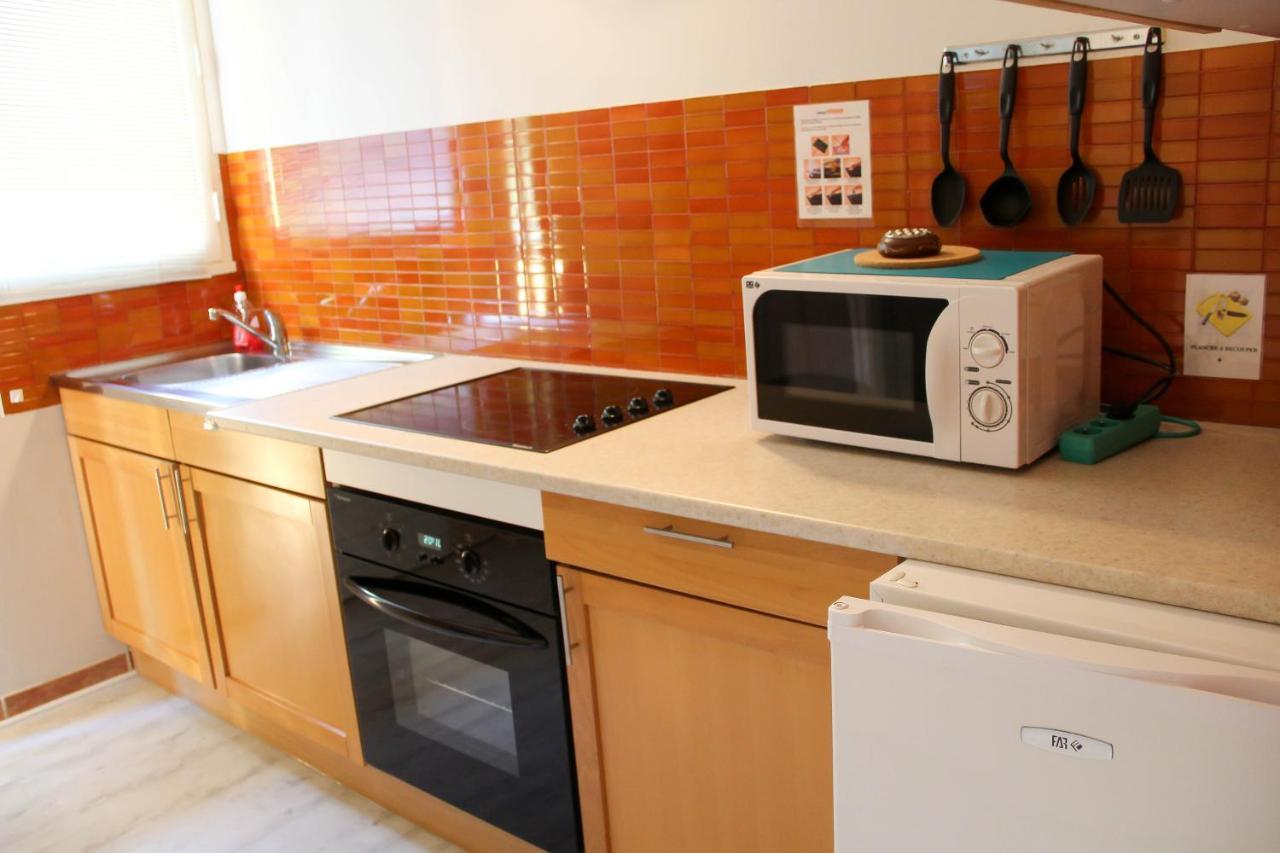 Residence Les Caraibes Serignan Bagian luar foto