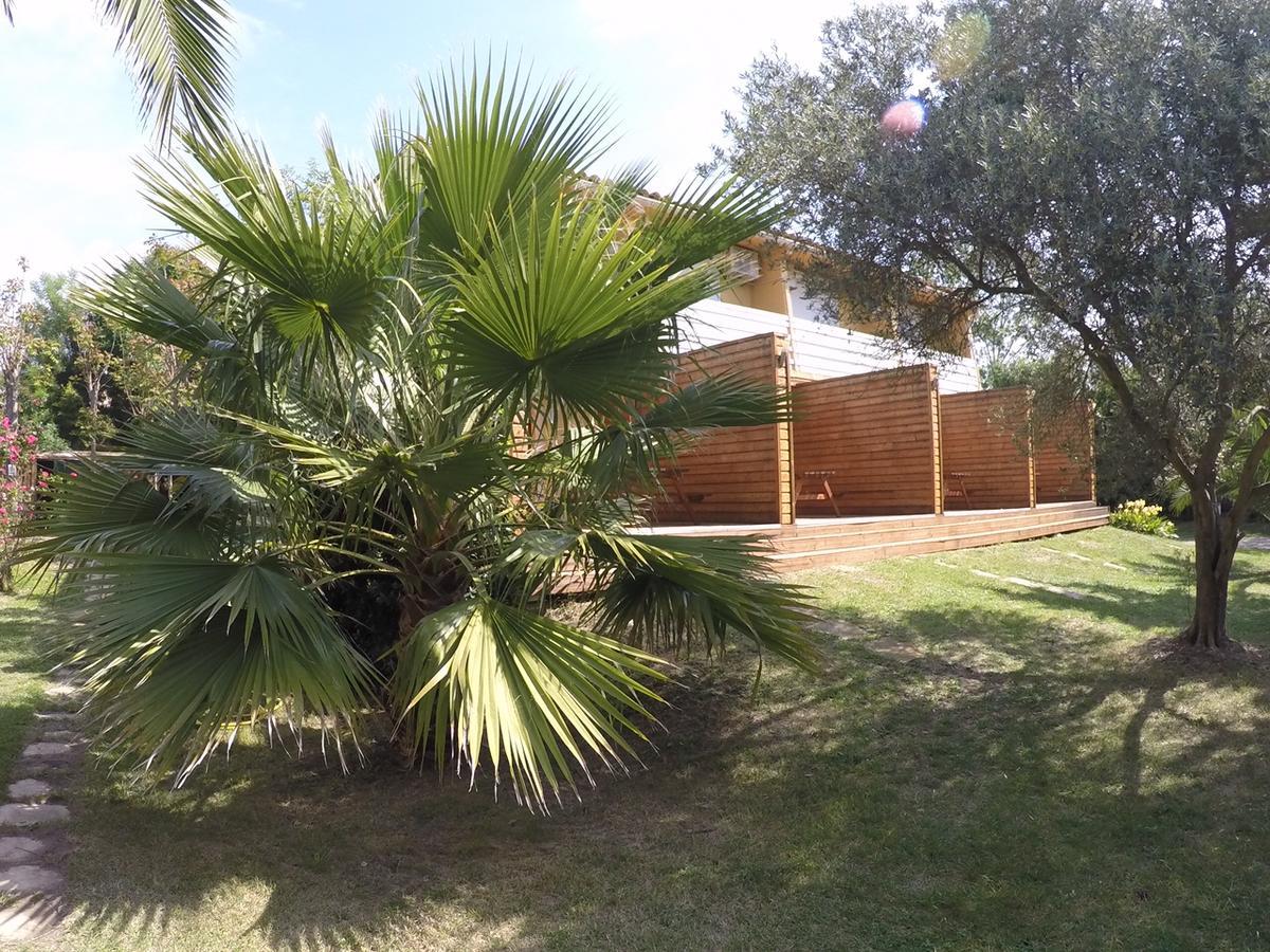 Residence Les Caraibes Serignan Bagian luar foto