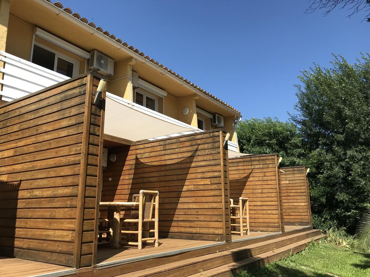 Residence Les Caraibes Serignan Bagian luar foto