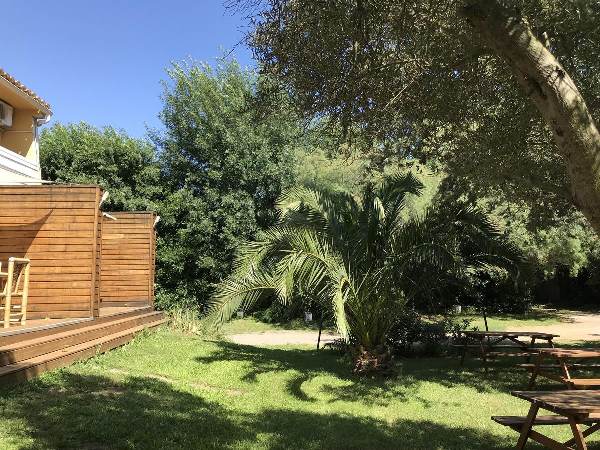 Residence Les Caraibes Serignan Bagian luar foto